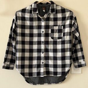 Tea Collection-{Size-Boys 10}-White and Black Buffalo Plaid Button Down Shirt